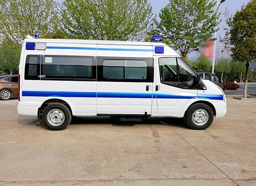 岑巩县救护车出租